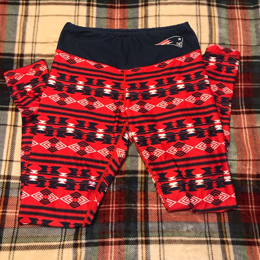 Women’s NFL New England Patriots Football Leggings